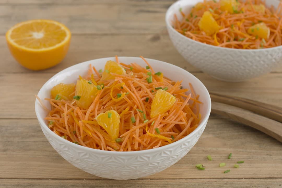 Carrot salad with orange
