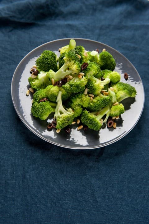Broccoli salad