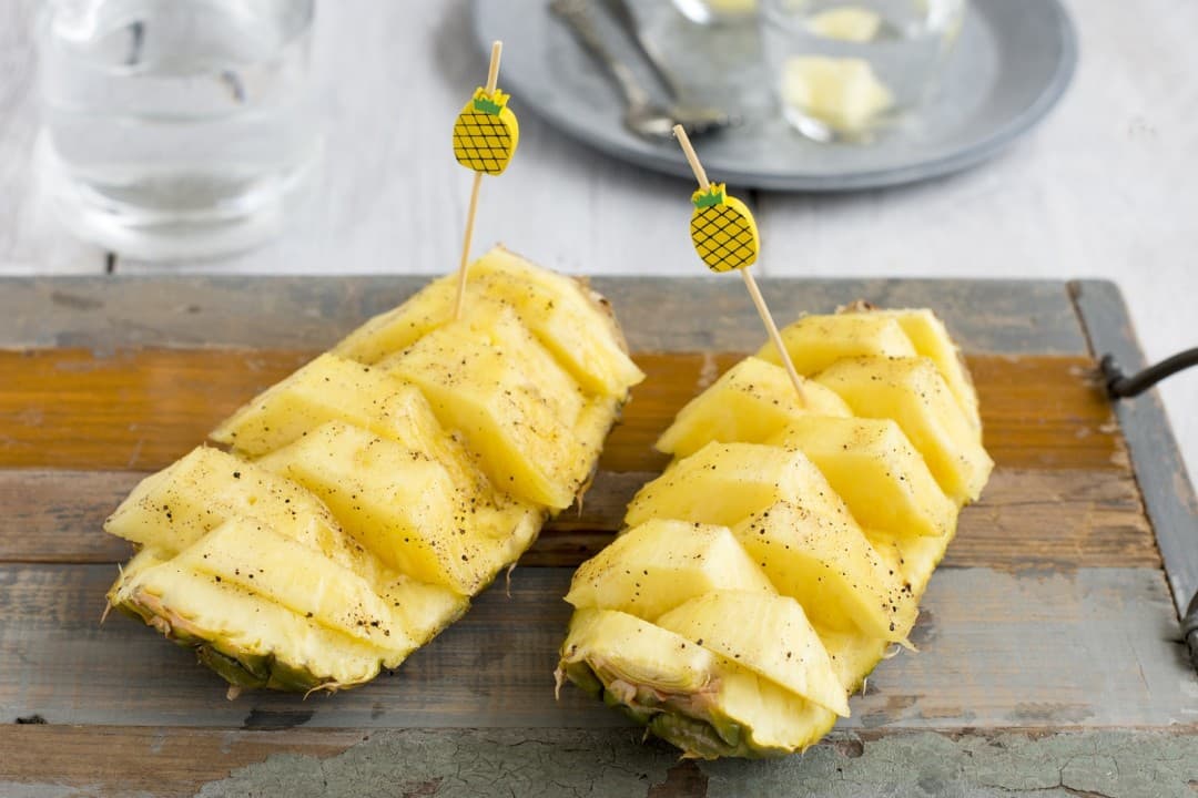 Gegrilde ananas met honing
