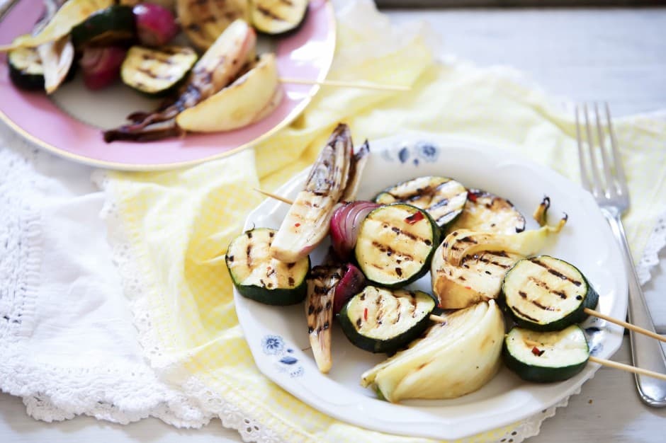 Gemarineerde groentespiesen