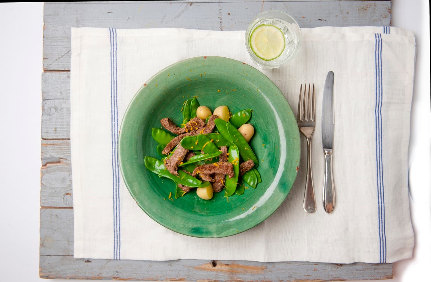 Geroerbakte bieflapjes met peultjes