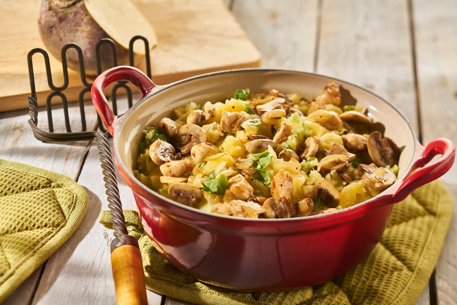 Koolraapstamppot met rauwe andijvie