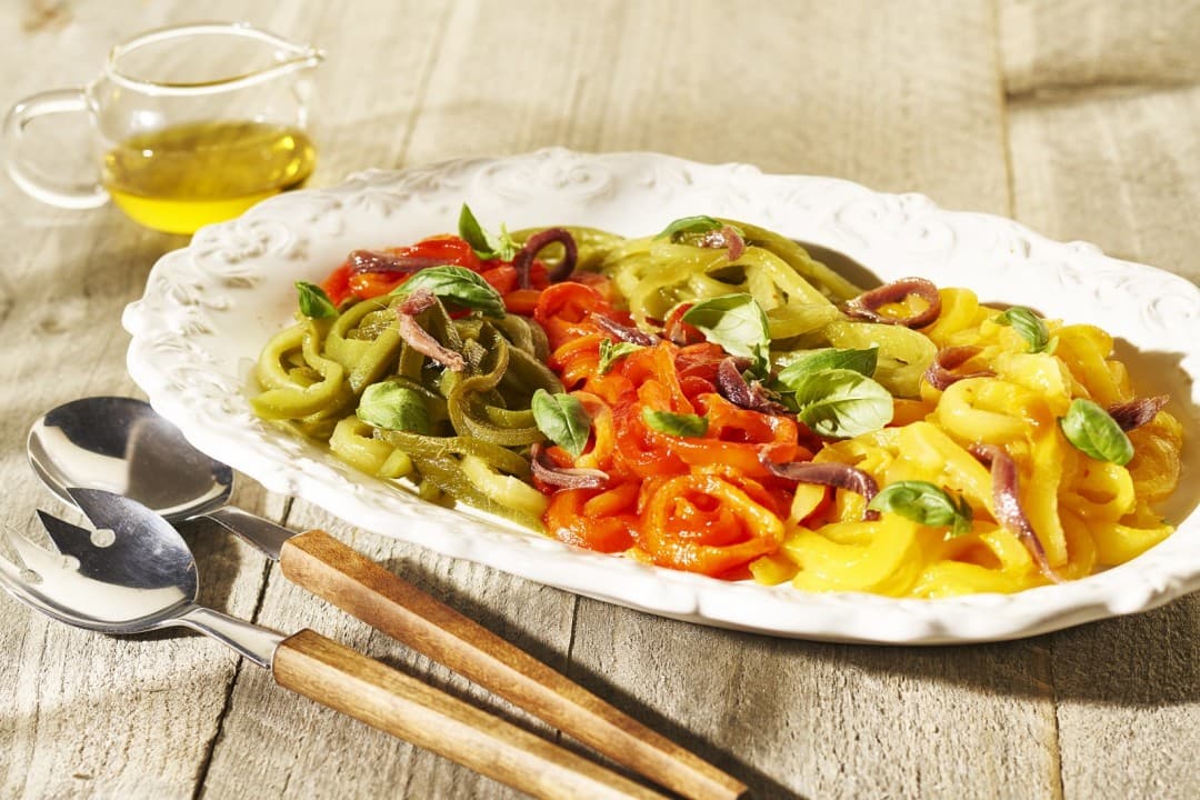 Rainbow salad of roasted peppers