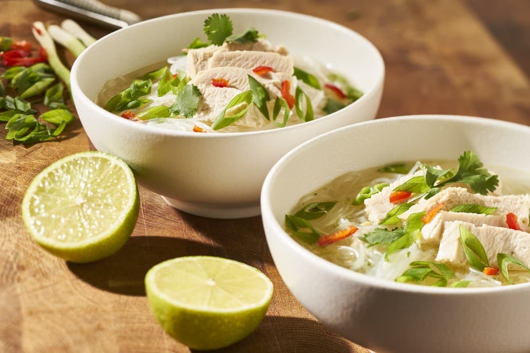 Vietnamesische Nudelsuppe