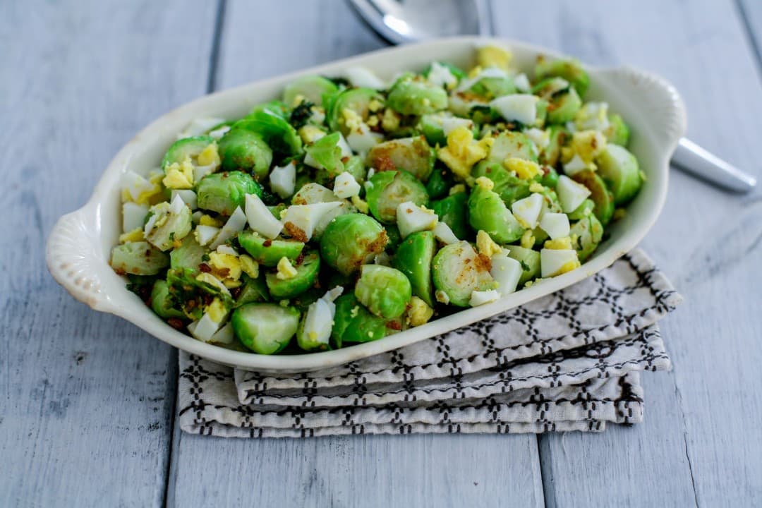 Rosenkohl à la Polonaise