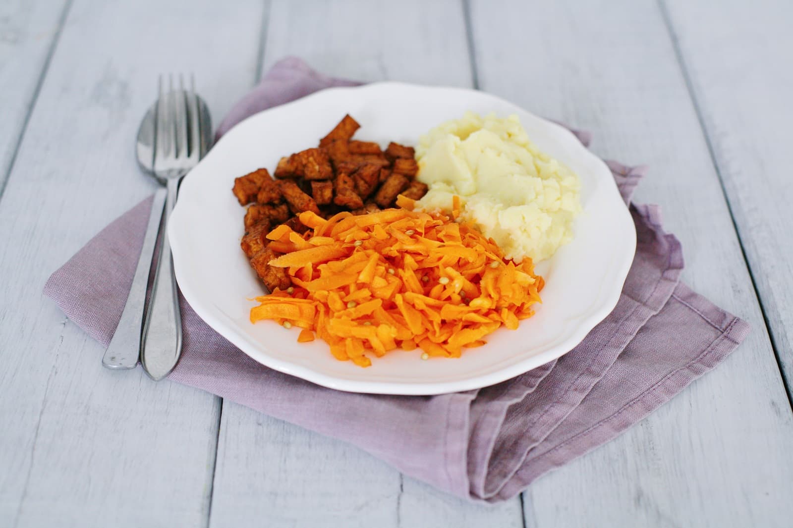 Karottensalat mit Orange und Koriander
