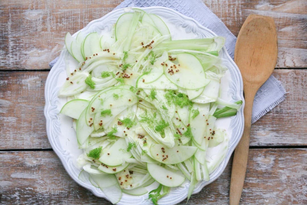 Fennel salad with apple