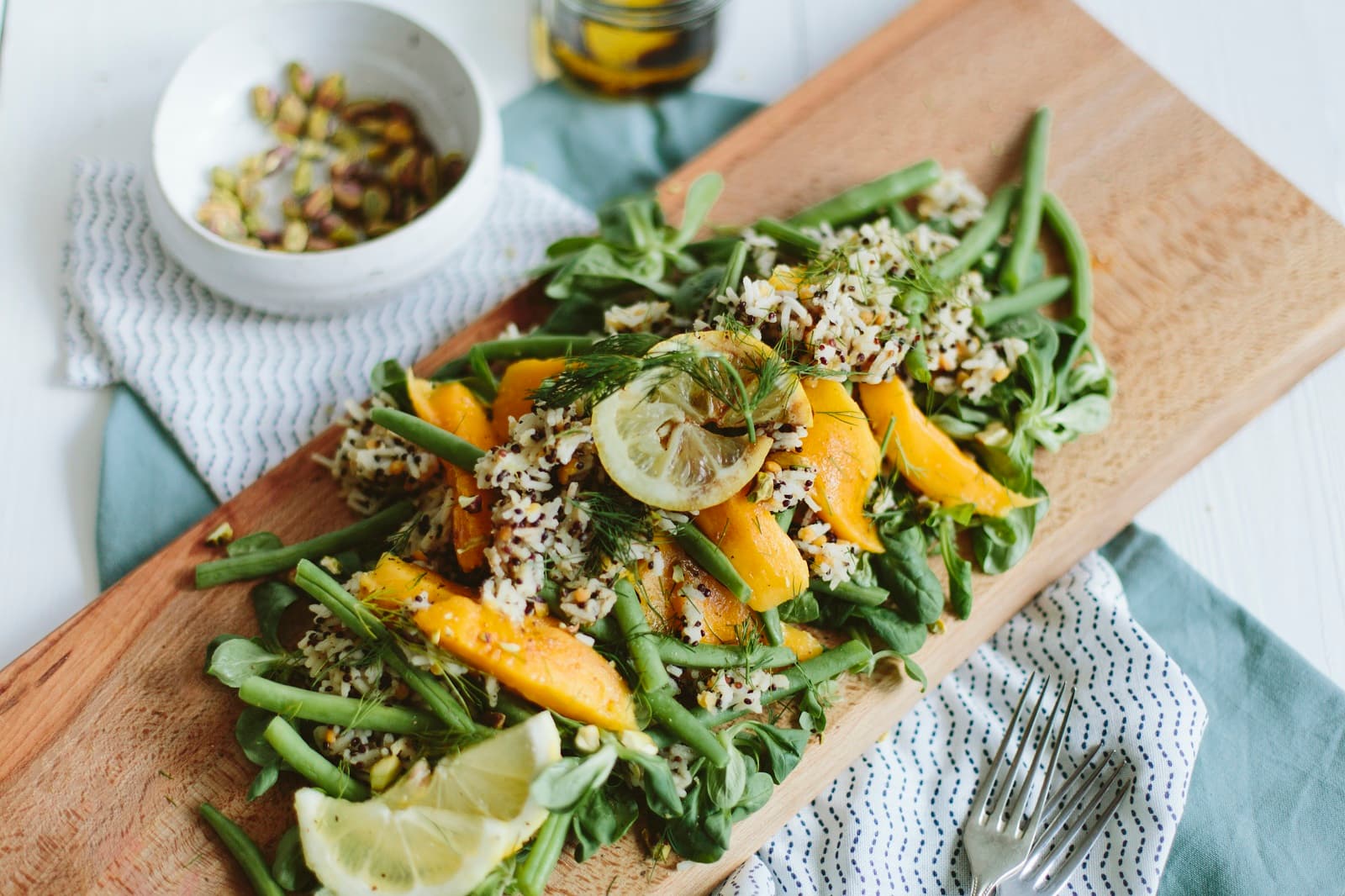 Quinoa salade met mango en sperziebonen