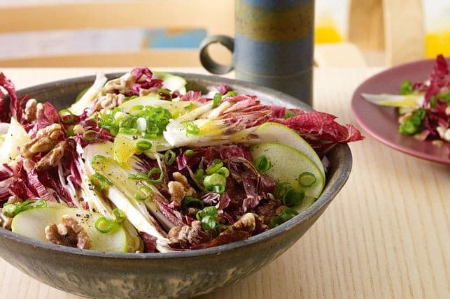 Radicchio salade met walnoten