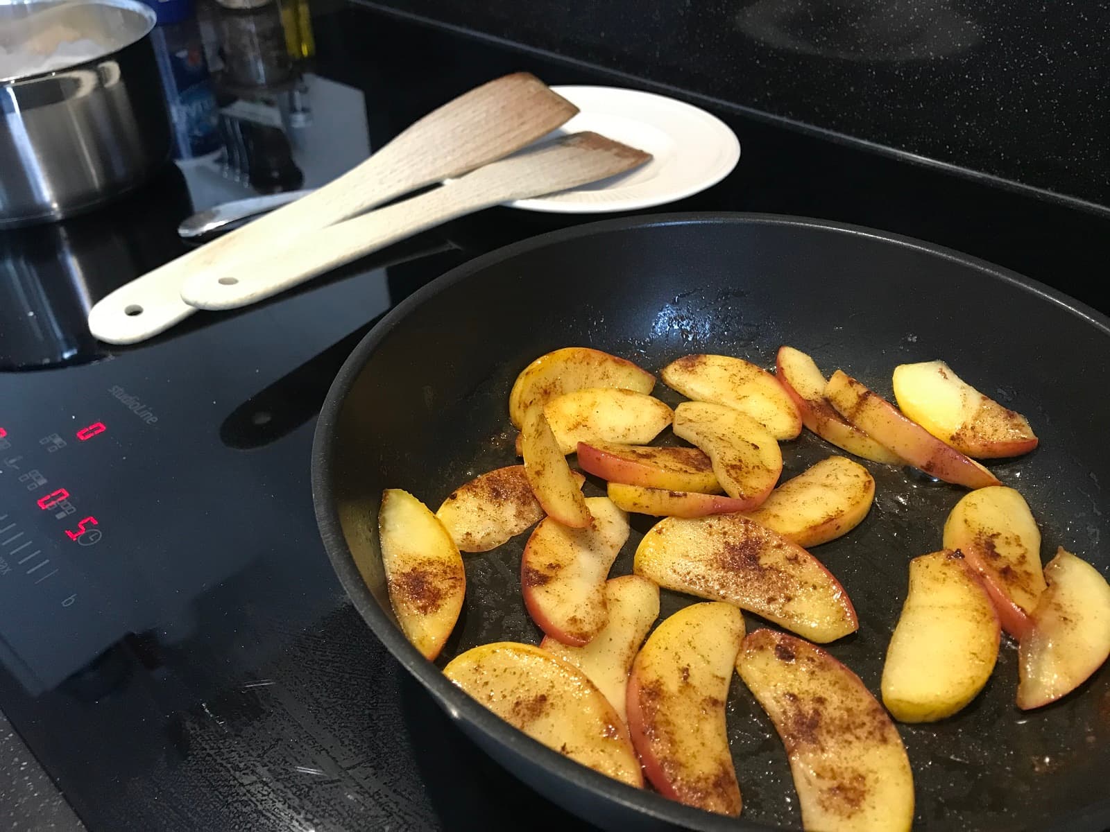 <h1>Warme appel bij het ontbijt </h1>