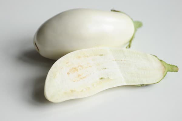 Weiße Aubergine