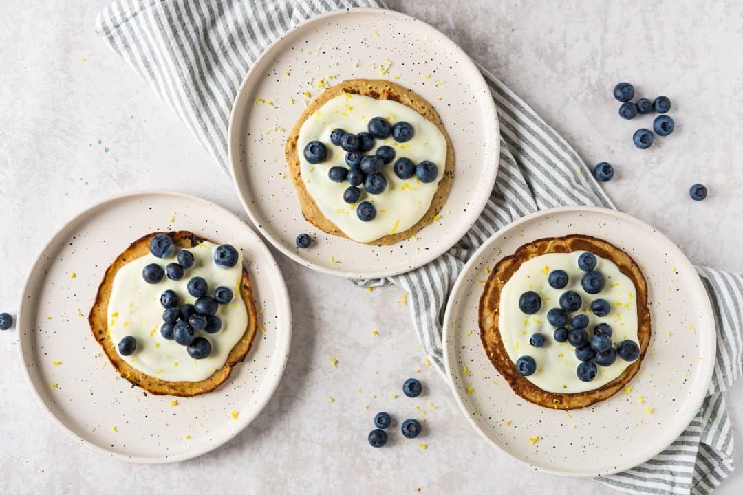 Bananenpannenkoekje met vers fruit
