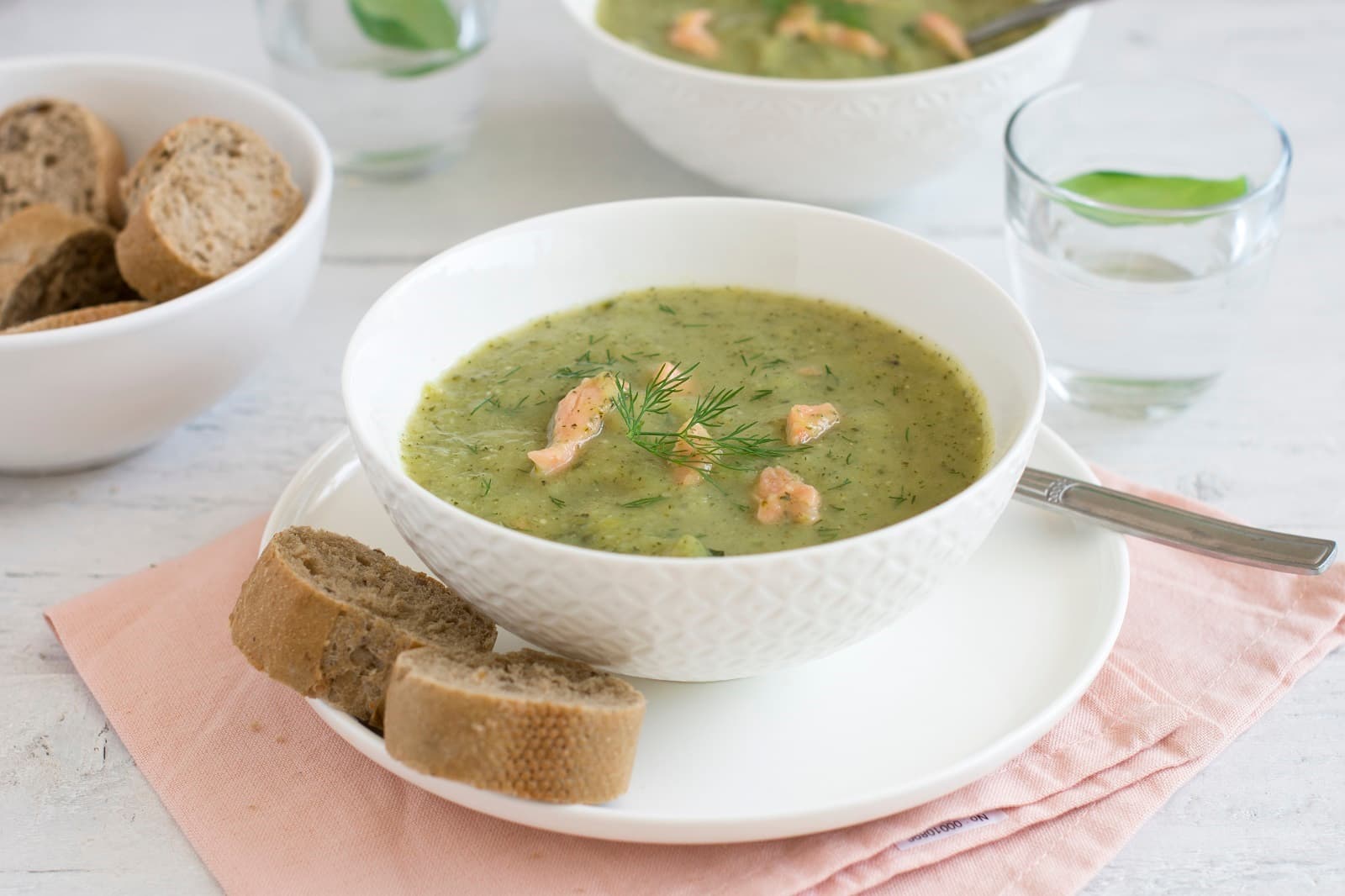 Courgettesoep met zalm
