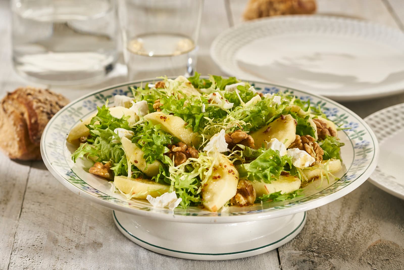 Fresh apple salad with fresh goat cheese