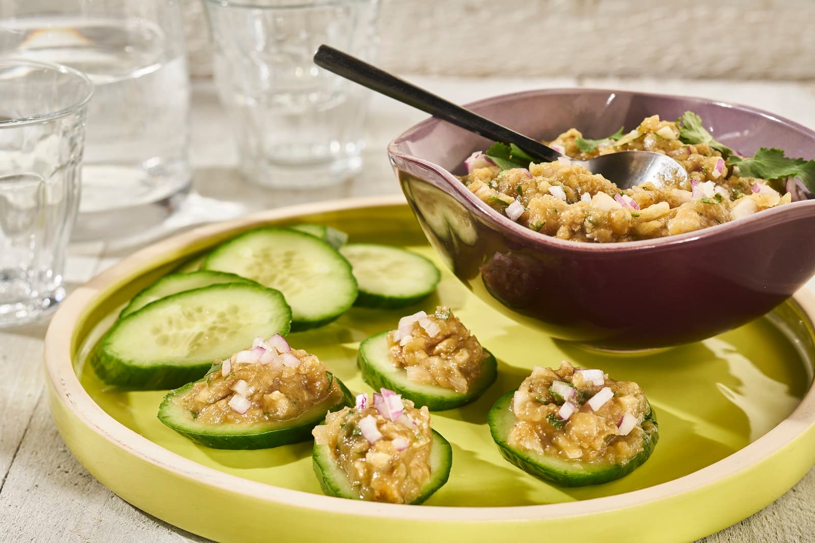 Aubergine dip with cucumber