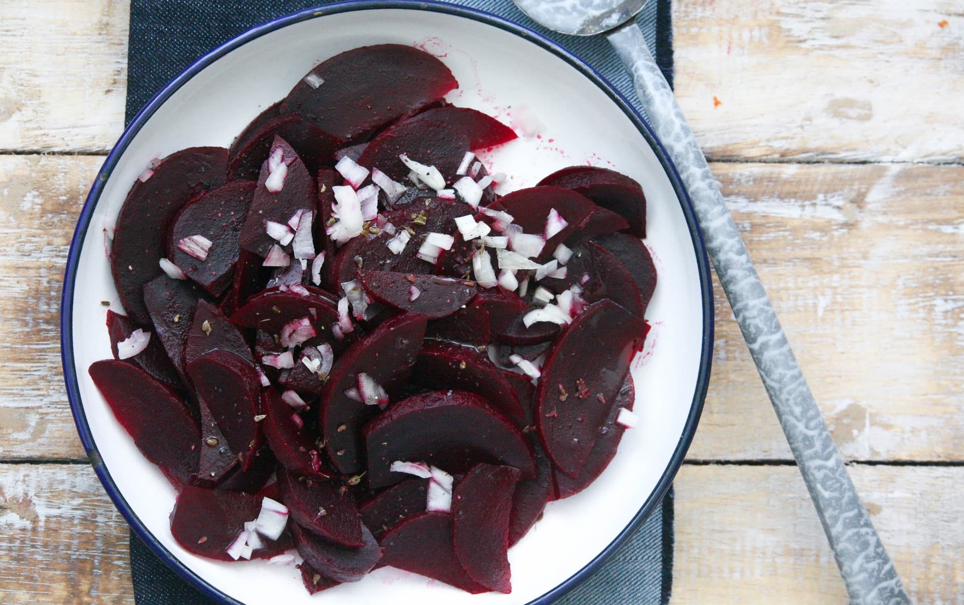 Summer beets with aniseed