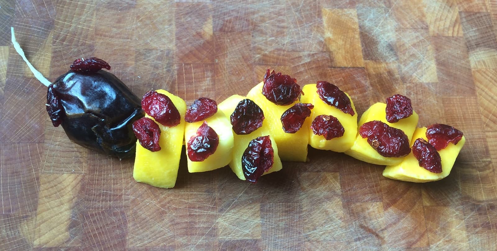 Mango snake treat